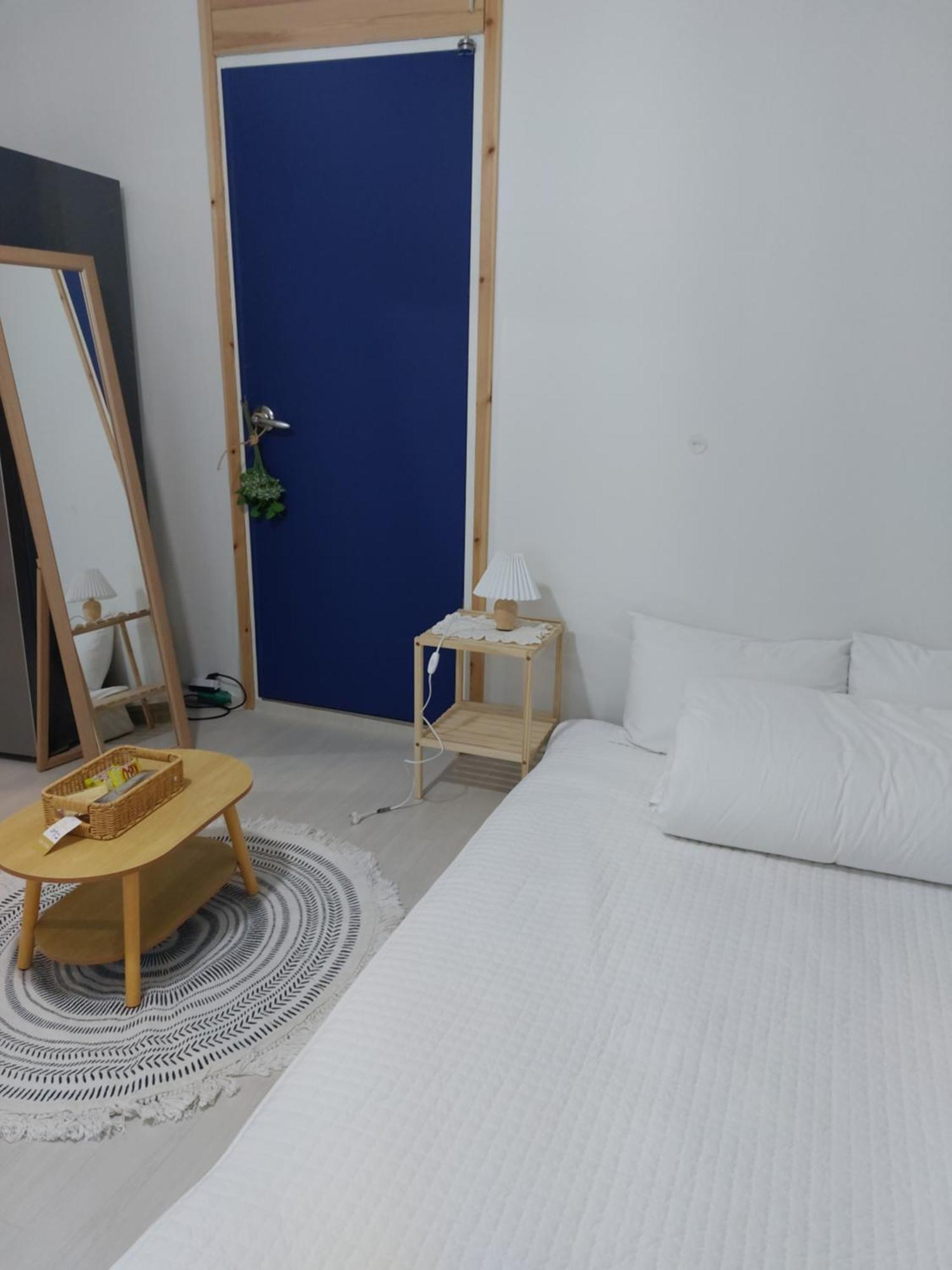 גייאונגג'ו Blau Guesthouse מראה חיצוני תמונה