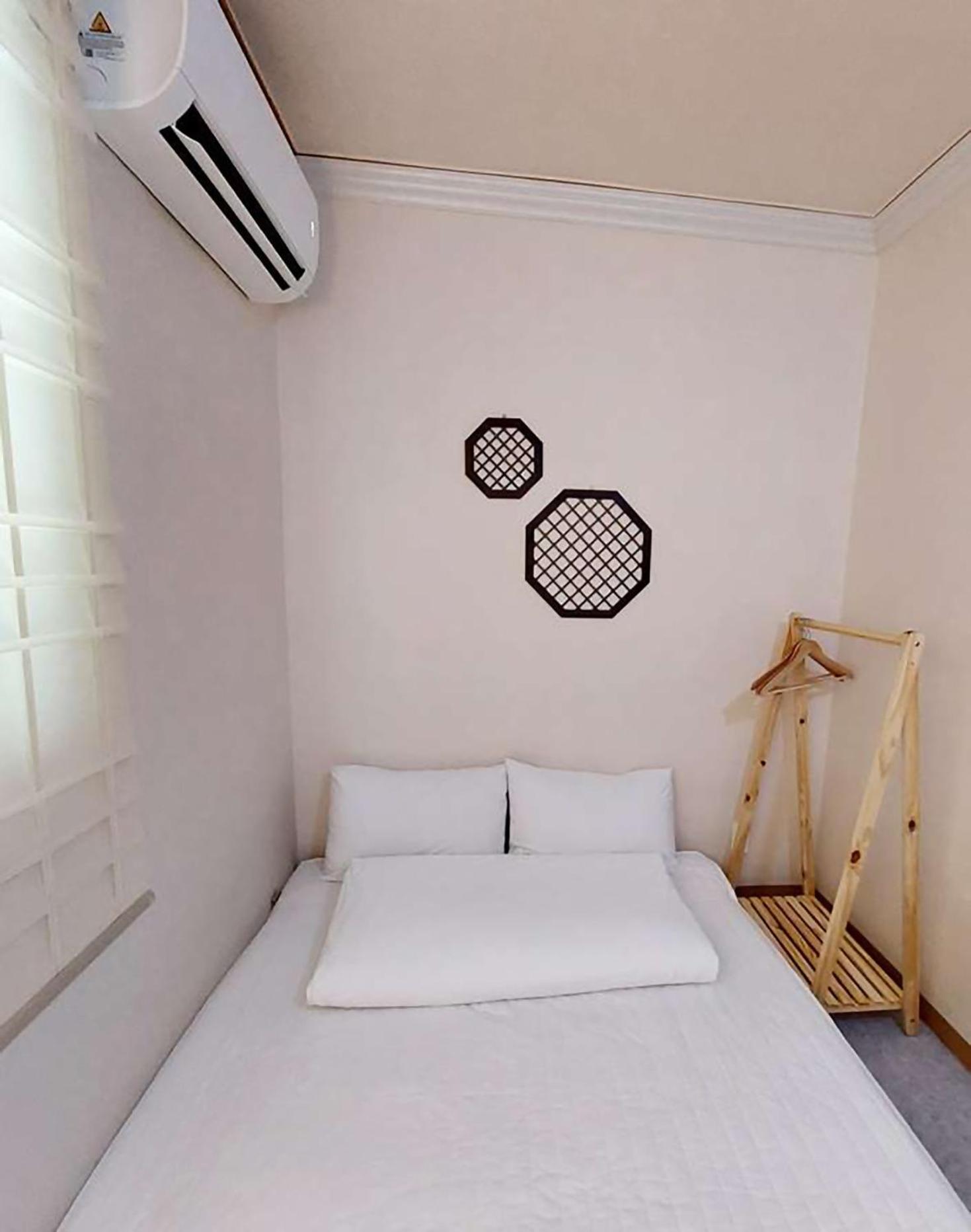 גייאונגג'ו Blau Guesthouse מראה חיצוני תמונה