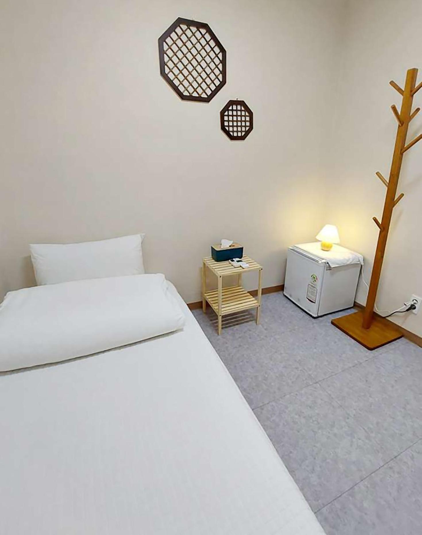 גייאונגג'ו Blau Guesthouse מראה חיצוני תמונה